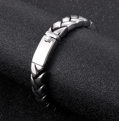 Cast Polished Small Chain Mens Bracelet