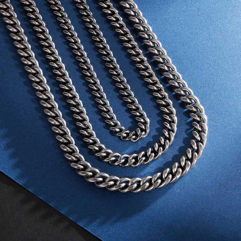 Black Link Curb Chain