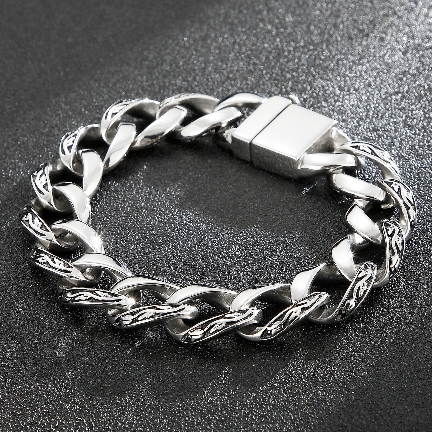 Heavy Clasp Engraved Cuban Chain Bracelet