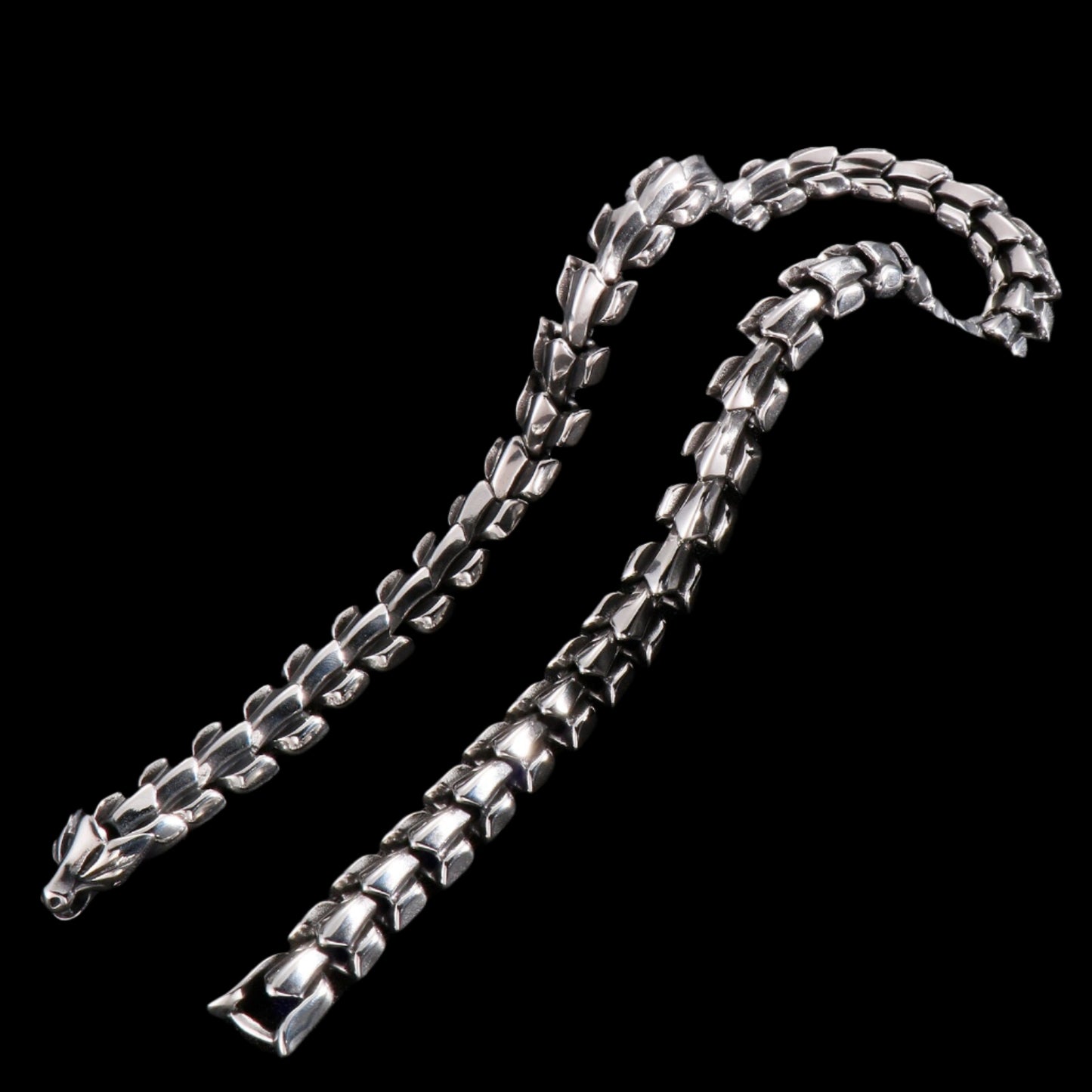 Heavy Armor Dragonscale Chain Necklace