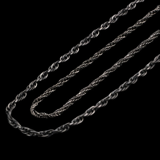 Black Link Twist Chain Necklace