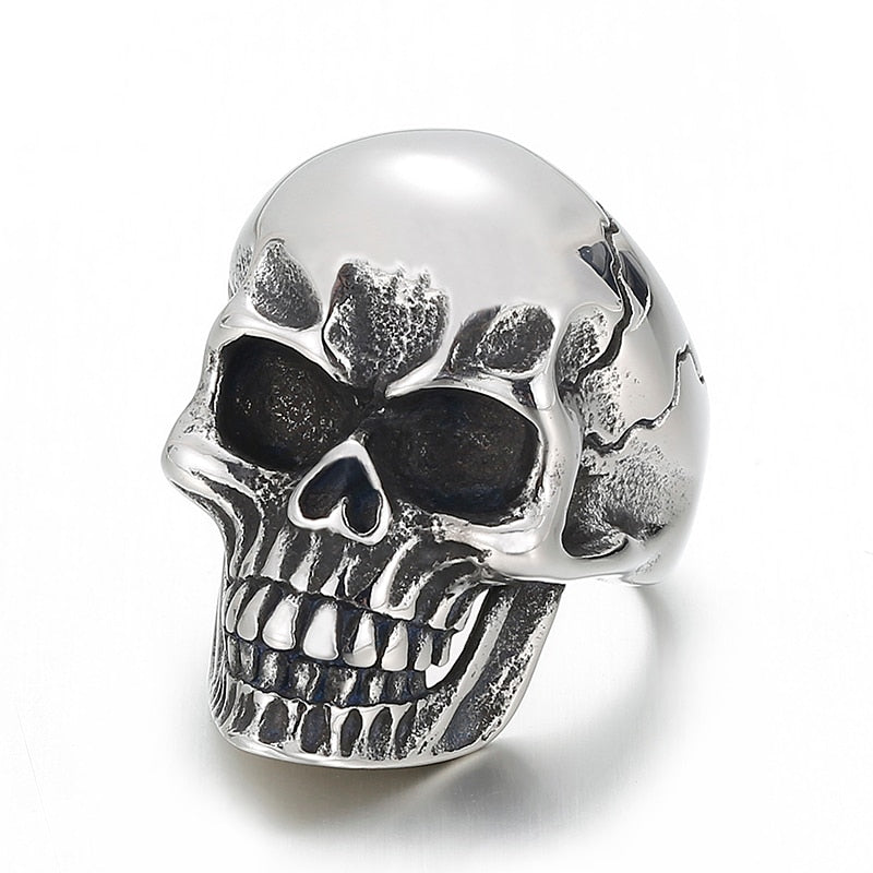 Gothic Cracked Skull Heavy Signet Ring