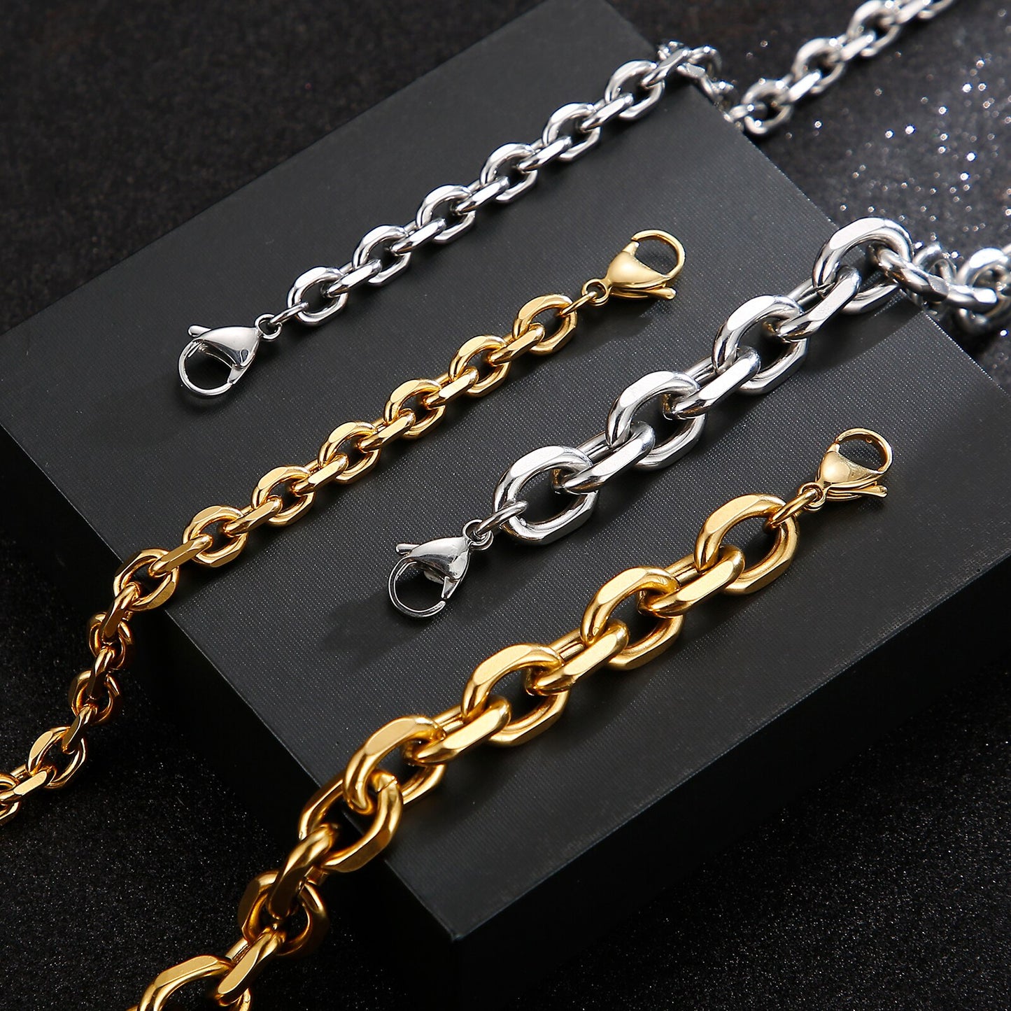 Oval Rolo Link Chain Necklace