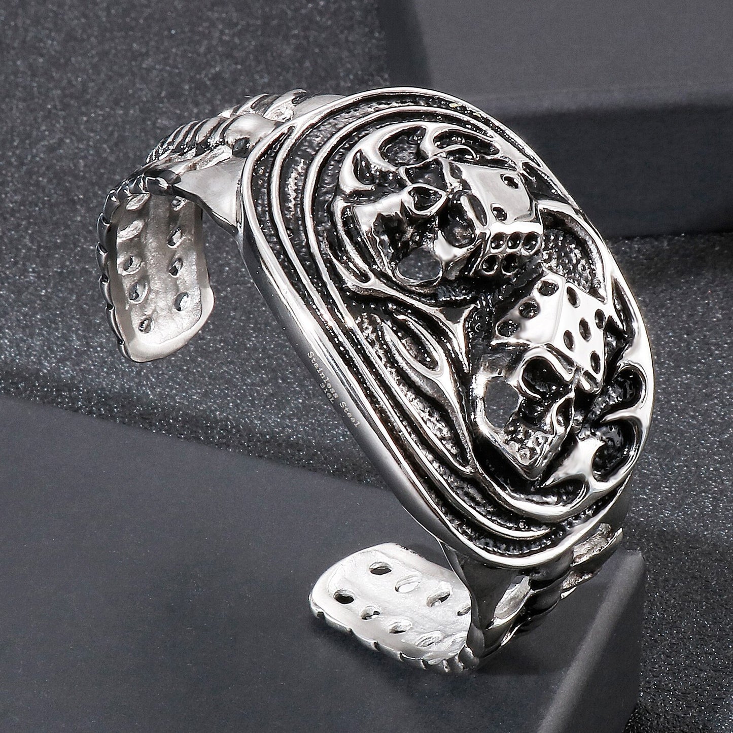 Gothic Gambler Super Heavy Dice Charm Men Bangle Bracelet