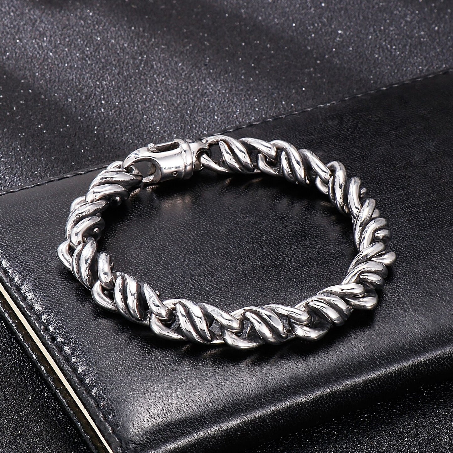 Irregular Link Chain Man Bracelet High Quality Shiny Stainless Steel Silver Color Special Designer Mens Jewelry