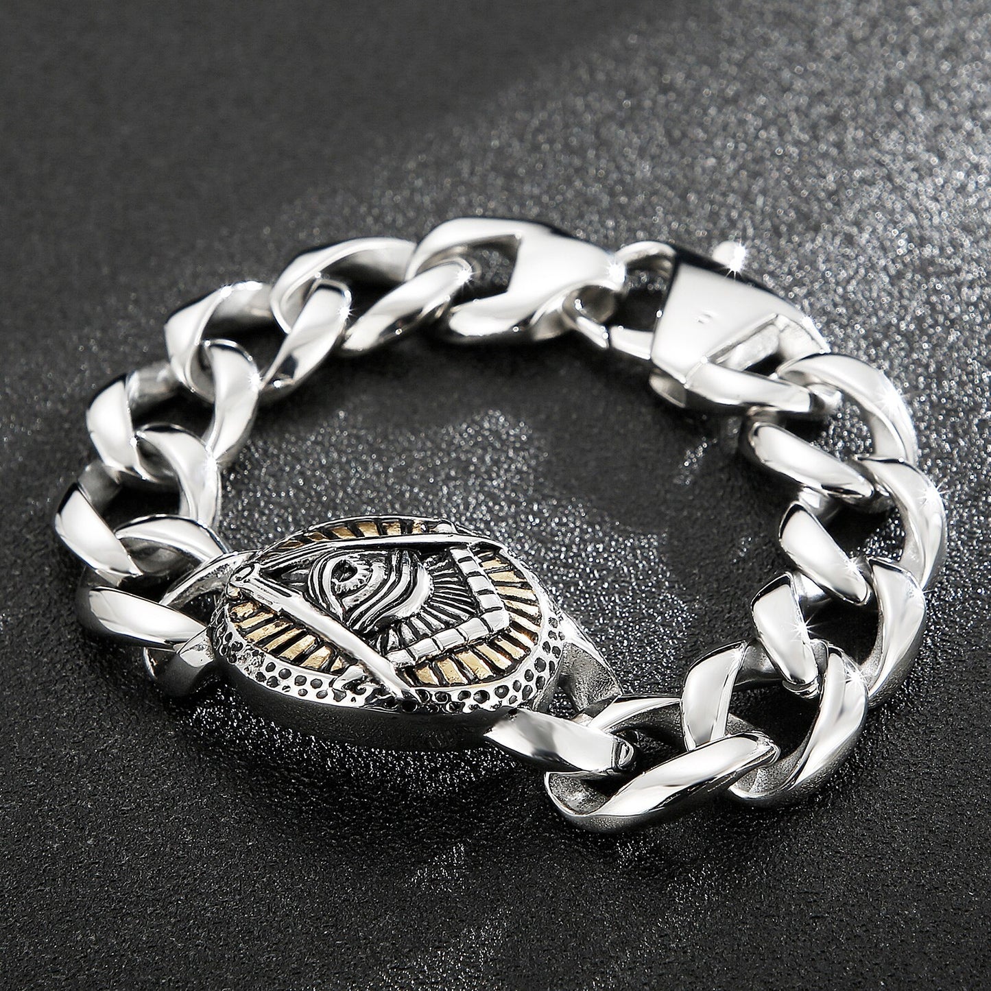 Men Skull Eye Pattern Chain Jewelry Unique Shiny Fashion Traditional Retro Punk Bracelet Handicraft Style