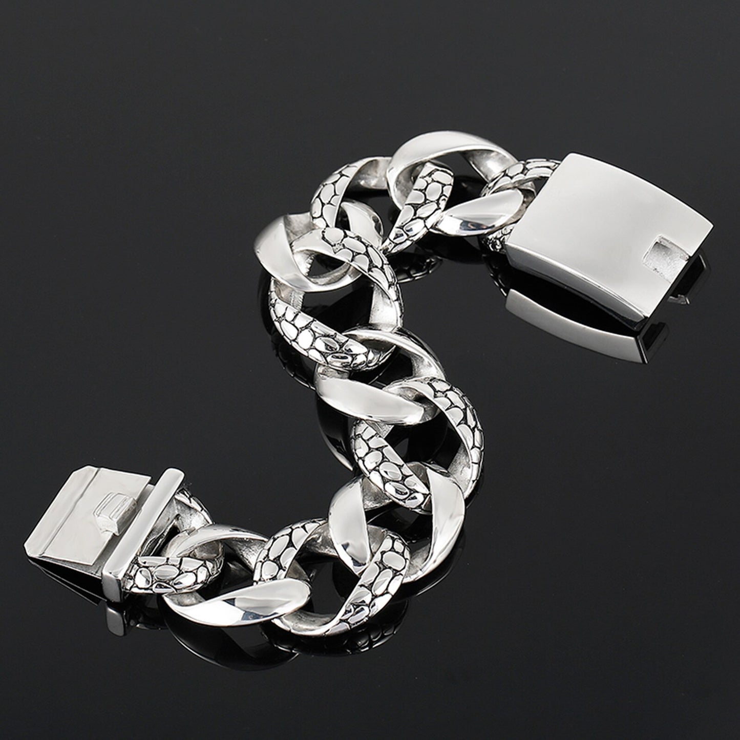 Snake Scale Engraved Coil Link Bracelet