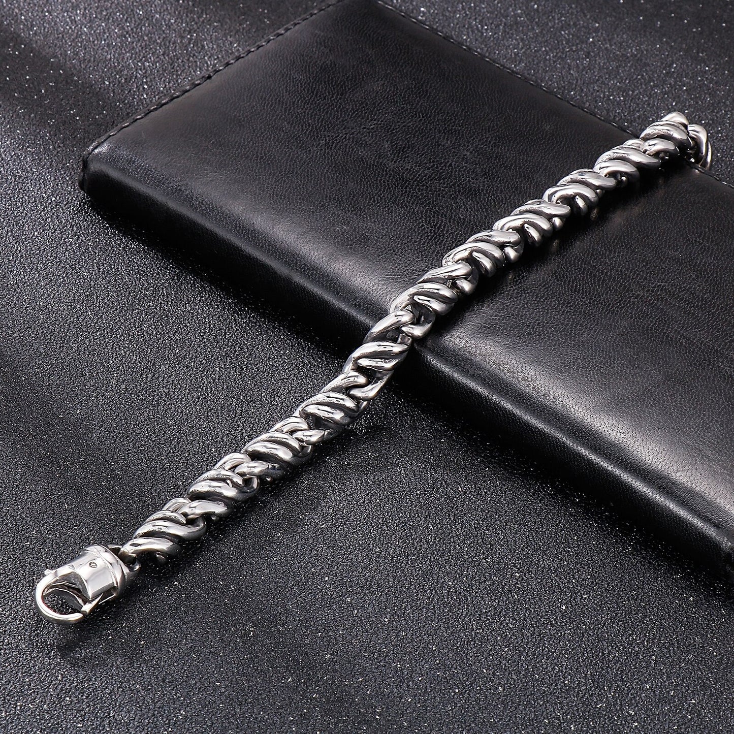 Irregular Link Chain Man Bracelet High Quality Shiny Stainless Steel Silver Color Special Designer Mens Jewelry