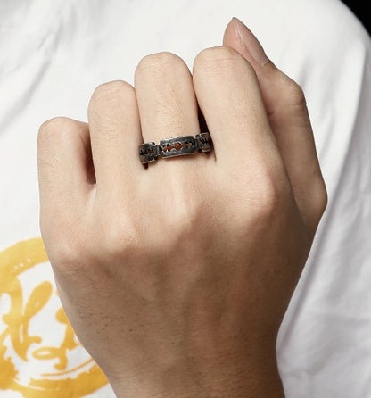 Repeating Razor Statement Ring